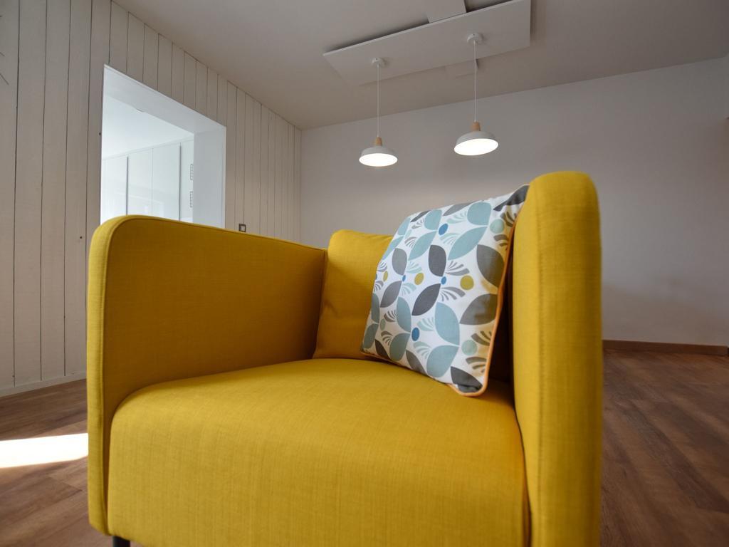 Modern Holiday Home In Bastogne With Fenced Garden 外观 照片