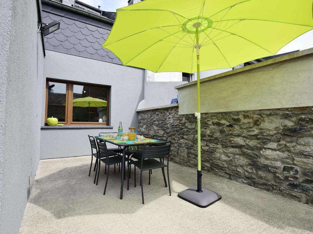 Modern Holiday Home In Bastogne With Fenced Garden 外观 照片